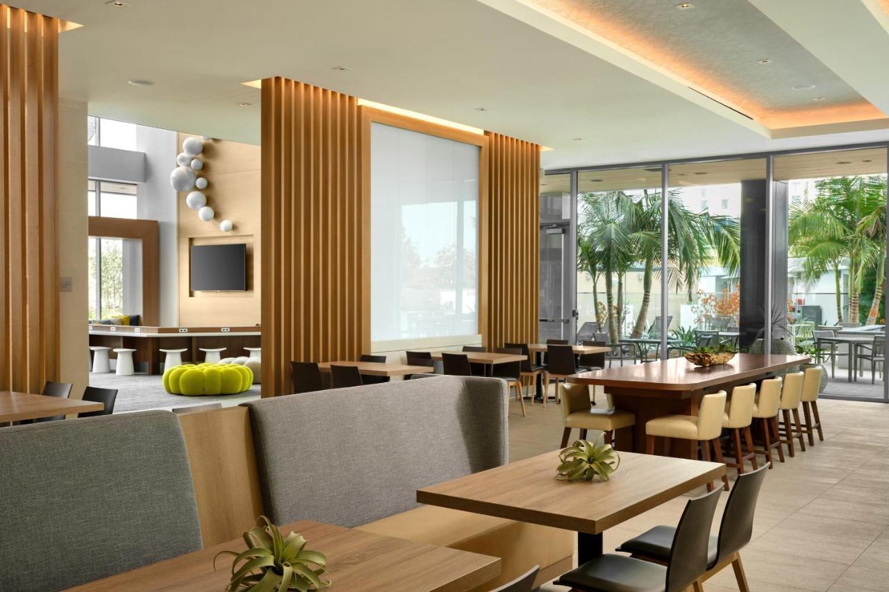 Element Anaheim Resort Convention Center מראה חיצוני תמונה